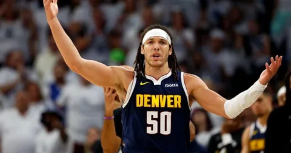 aaron gordon's net worth