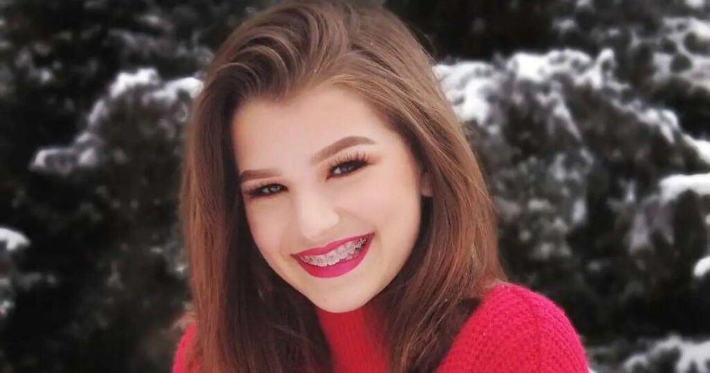 brooke monk's net worth