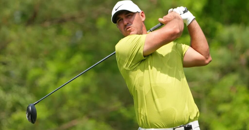 caddie of Brooks Koepka