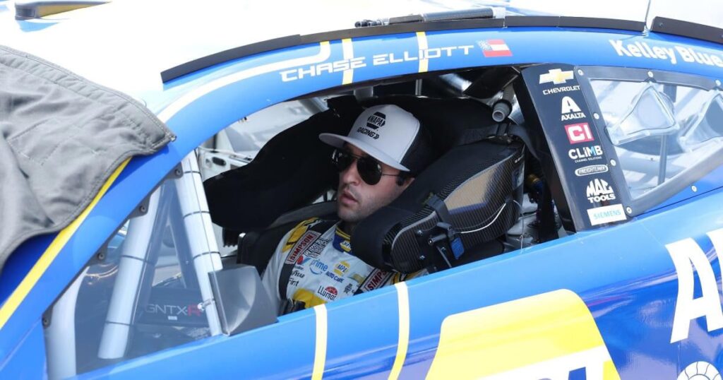 chase elliott's worth