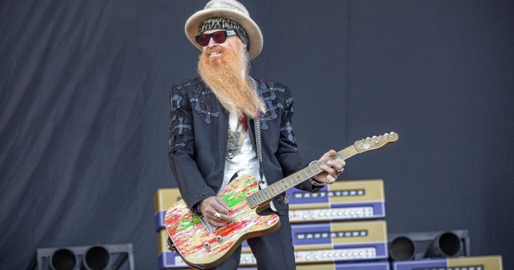 how much is billy gibbons worth