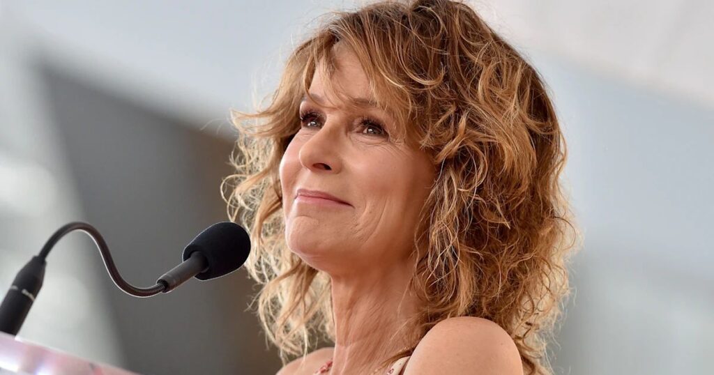 jennifer grey worth
