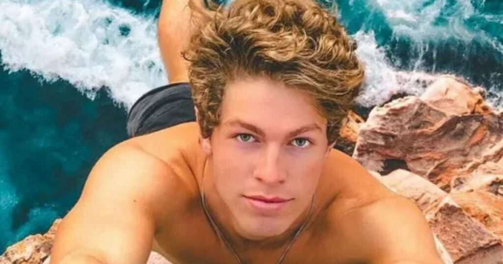 what is ben azelart net worth