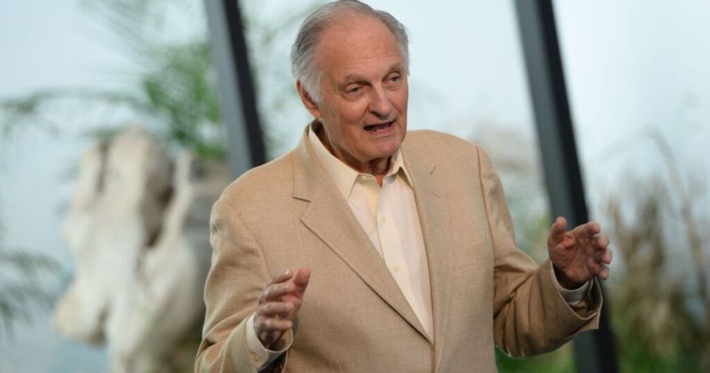 Alan Alda's Net Worth