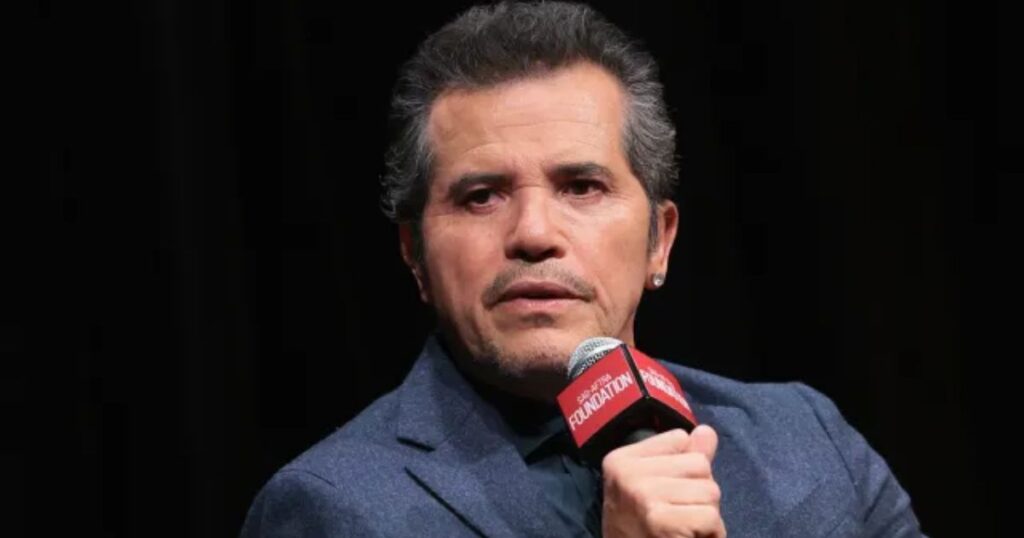 john leguizamo's age