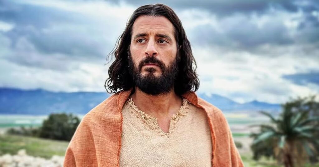 Jonathan Roumie Networth